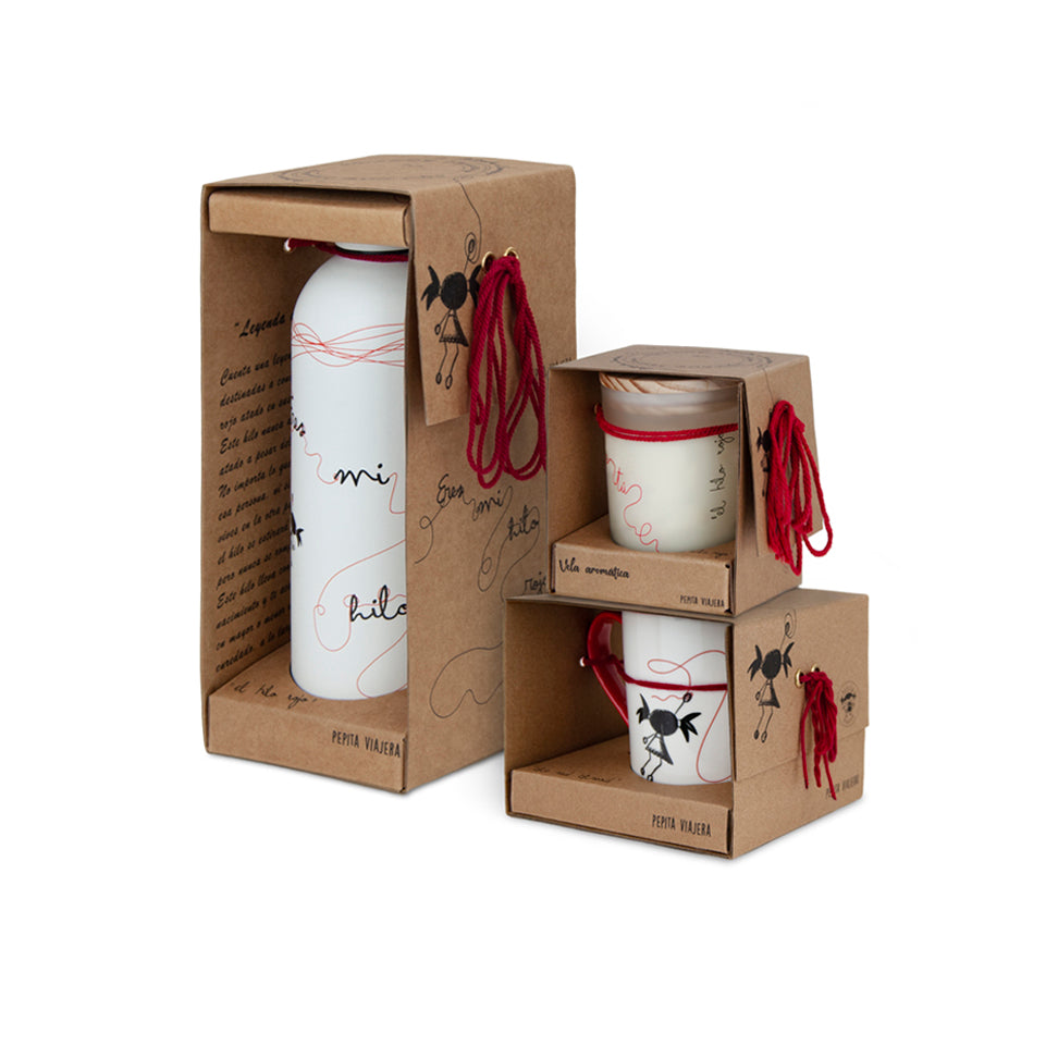 Pack Meguri con vela, taza y botella del Hilo Rojo.