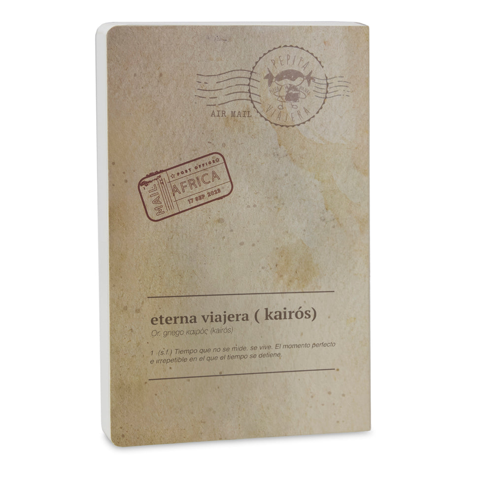 Cuaderno con ventana Eterna Viajera