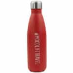 Vista frontal de la botella térmica de acero inoxidable de la marca Pepita Viajera modelo #moodlifetravel color rojo